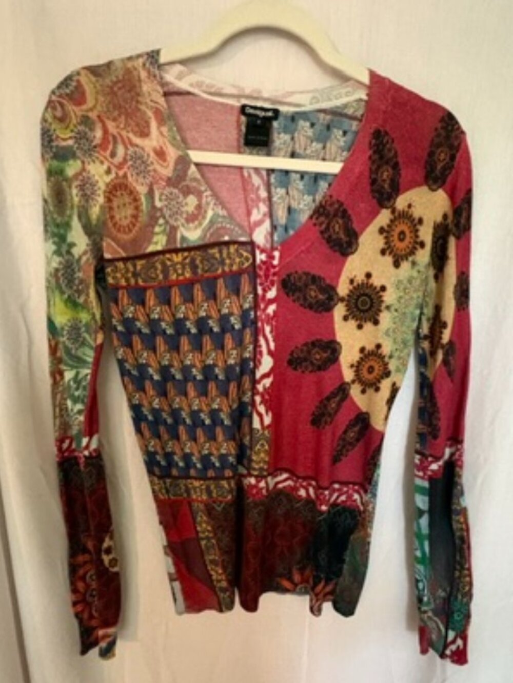 Desigual v neck multicolor printed sweater
